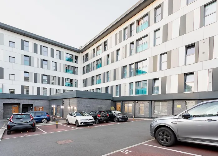1 Bed Apartment - Redhill Central, Surrey, Gatwick #4